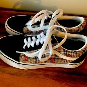 Vans Old Skool Glen Plaid 6.5 Women
